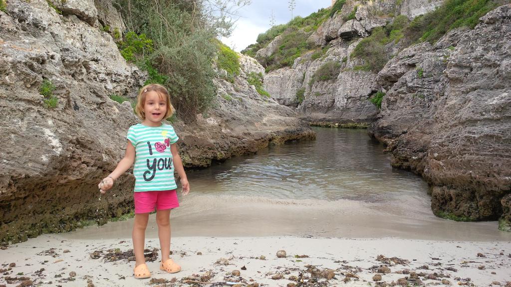Villa Violeta Cala'N Blanes  Eksteriør billede